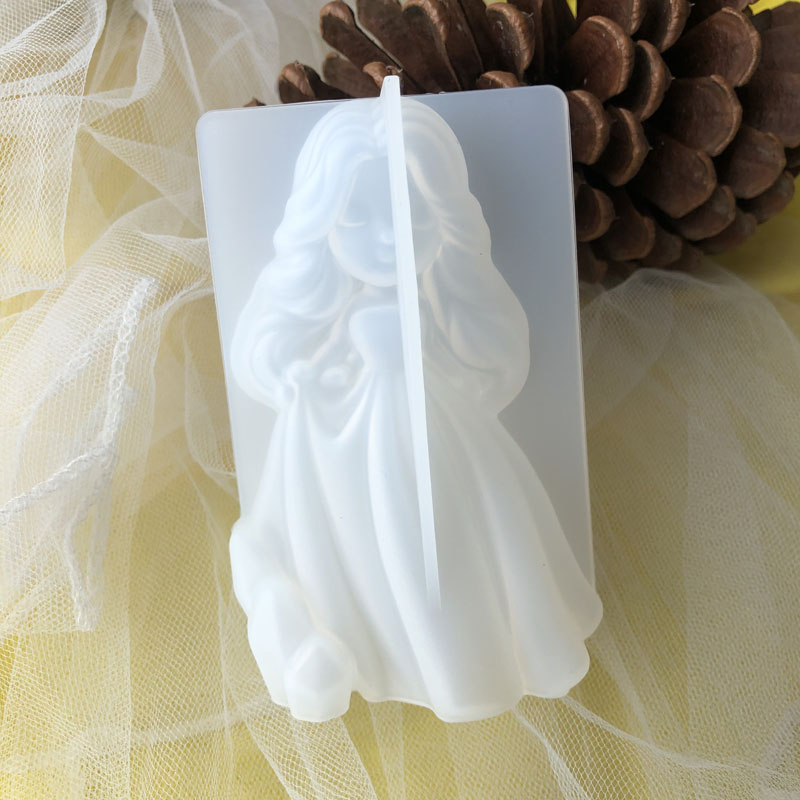 3D かわいいプリンセスシリコーンキャンドルモールド天使の女 - Soap Making Name のレビューと価格