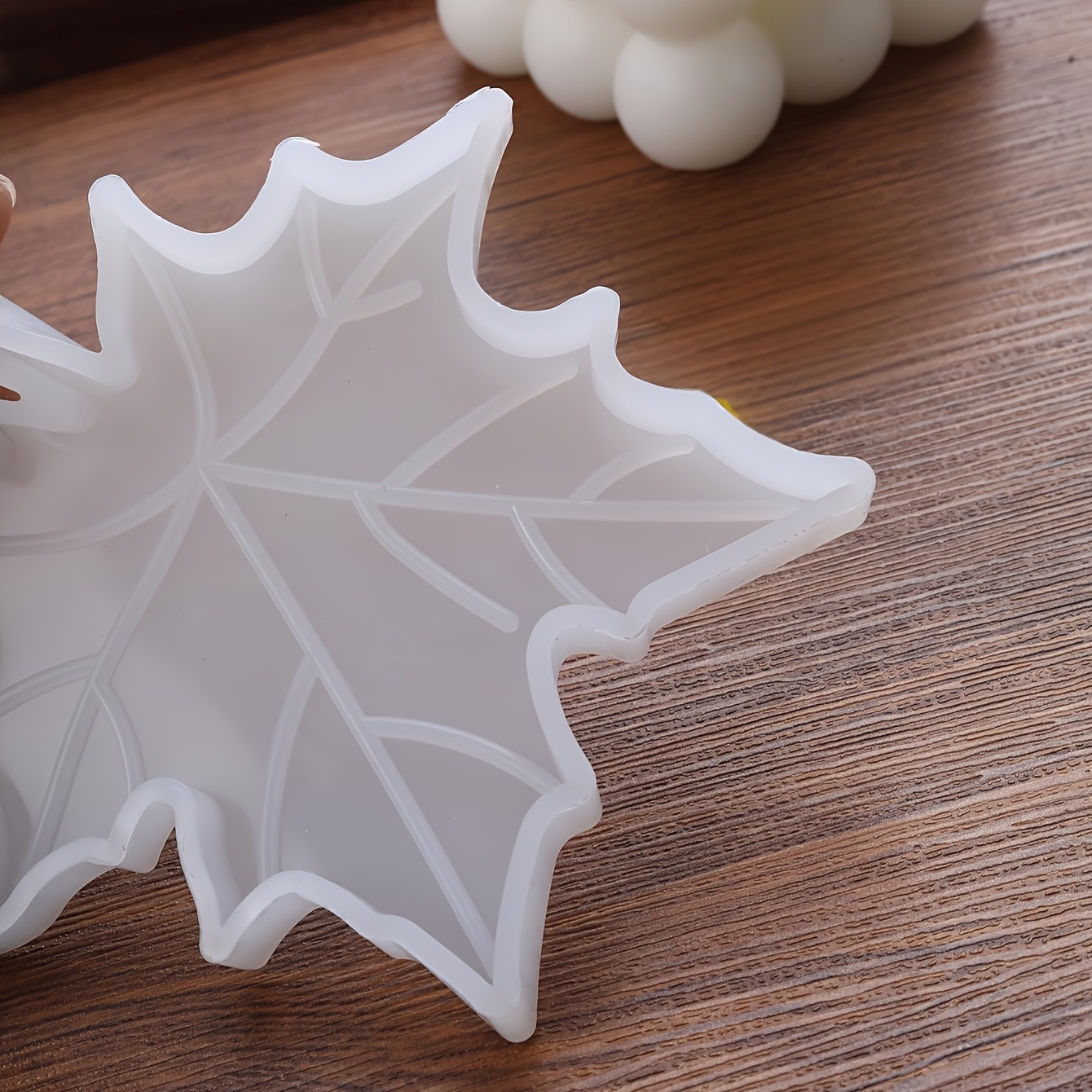 1PC カエデの葉の形をしたシリコンモールド、DIY 石鹸、 - Soap Making Kits のレビューと価格