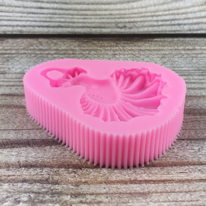 1個入り、新しいウェディングドレスプリンセススカートシリコン - Soap Making Name のレビューと価格