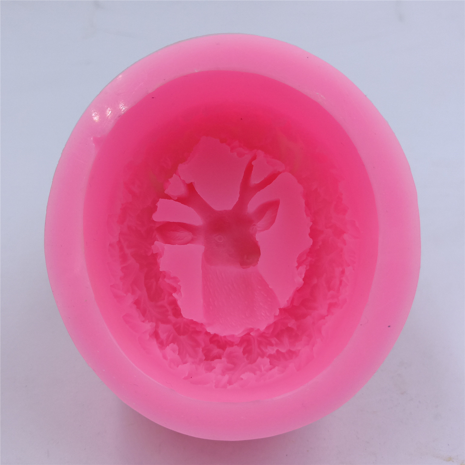 鹿デザイン石鹸シリコーン型作る石鹸ムースケーキ金型アロマワッ - Soap Making Name のレビューと価格